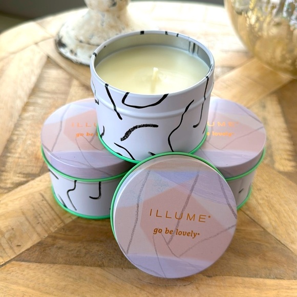 Illume Coconut Milk Mango Fleur Tin Candle Bundle of 3 — 4.2oz NWT - Picture 1 of 3